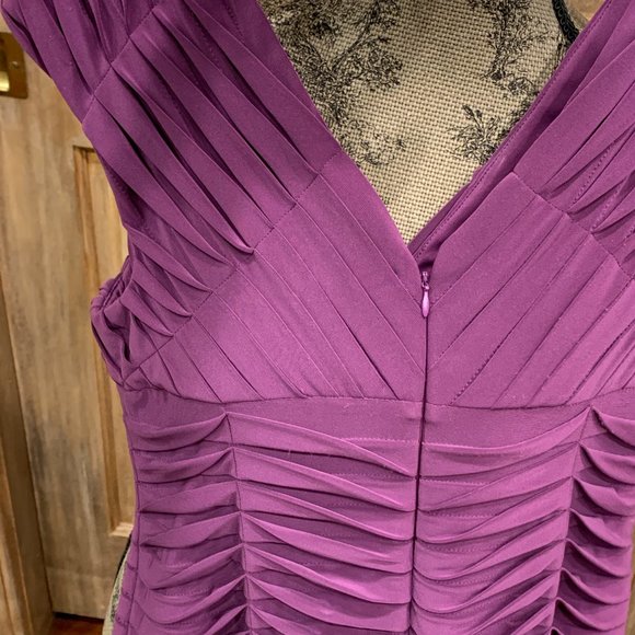 Dress, Size 14, Purple - Picture 4 of 4
